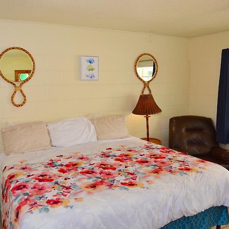 South Beach Inn Beach Motel Саут Падре Алънд Екстериор снимка