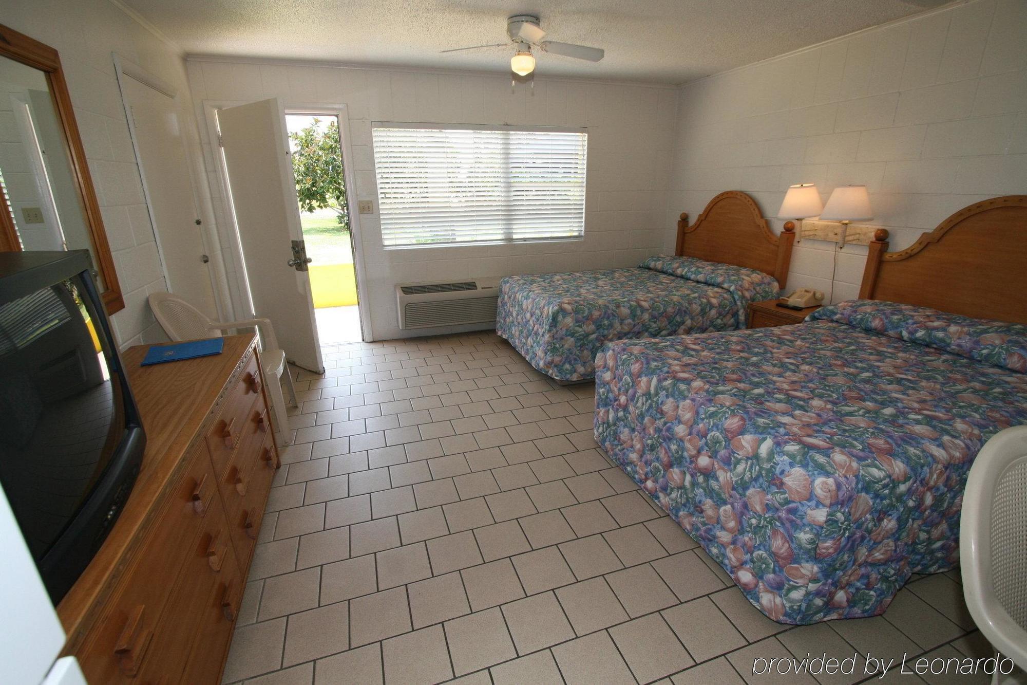 South Beach Inn Beach Motel Саут Падре Алънд Стая снимка