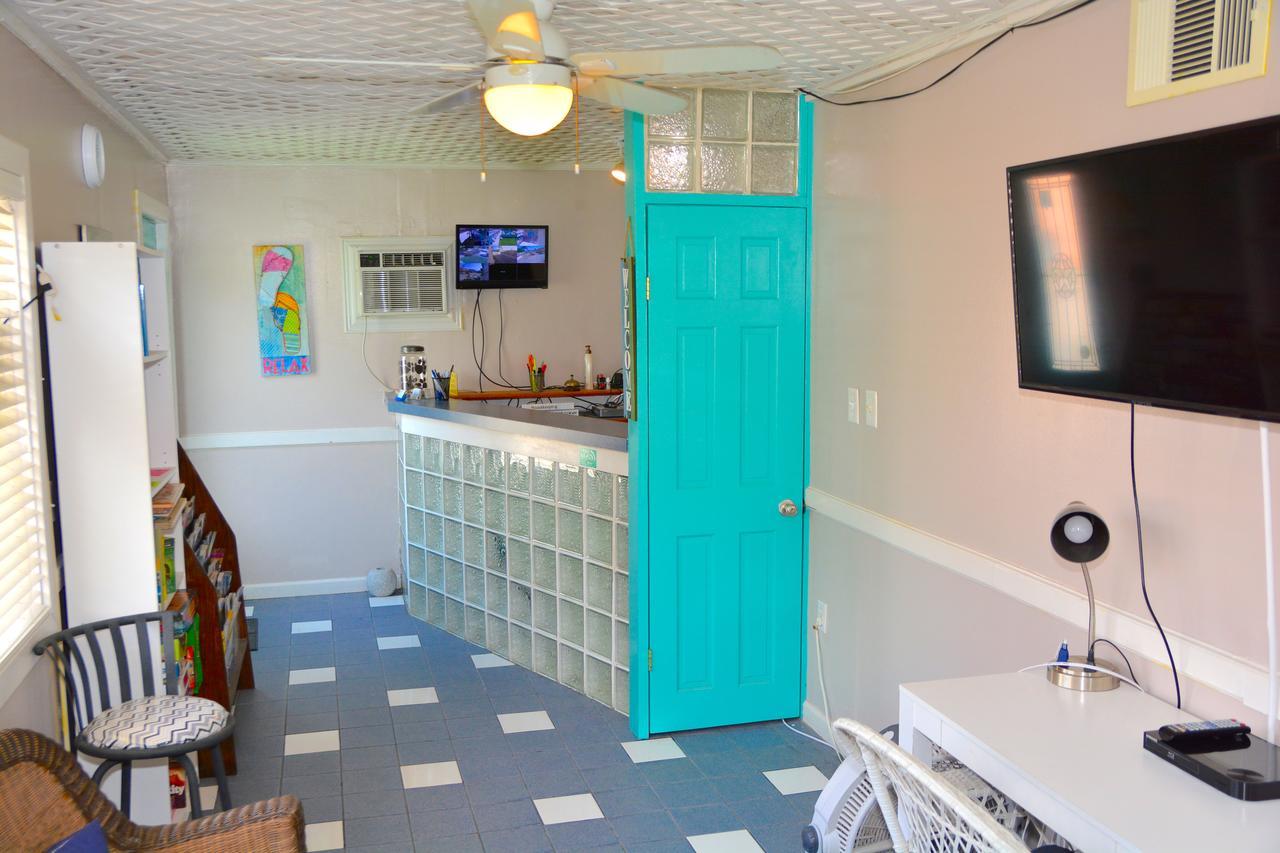 South Beach Inn Beach Motel Саут Падре Алънд Екстериор снимка